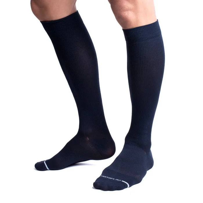 Cashmere men's socks for a luxurious feelCompression Knee High Socks | Navy Microfiber | Men's (1 Pair)