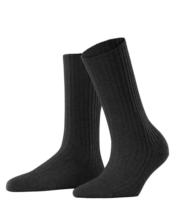 Ankle men's socks for a low - profile lookFalke Cosy Wool Boot Sock