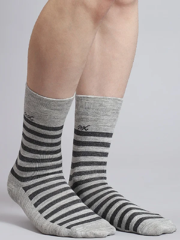 Diabetic men's socks for proper circulationMen Pure Wool Stripe Mid Calf Length Socks (1 Pair)