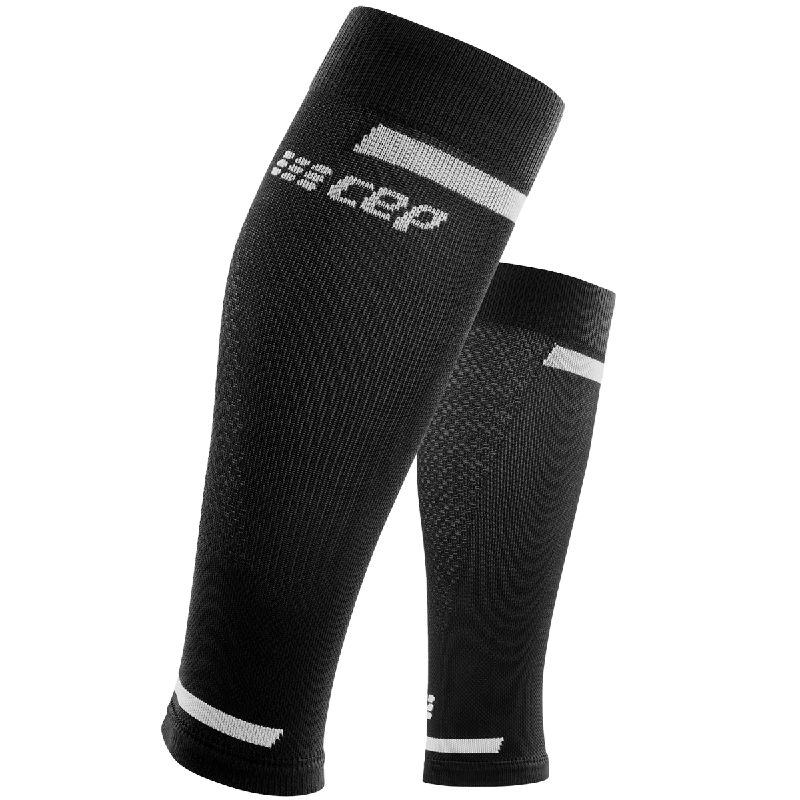 Sheer men's socks for a delicate appearanceWomen's Run Compression Calf Sleeve 4.0