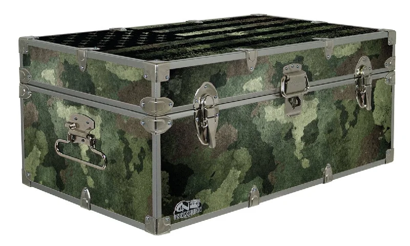 Men's trunks with a contoured pouch designDesigner Trunk - Camo Flag - 32x18x13.5"