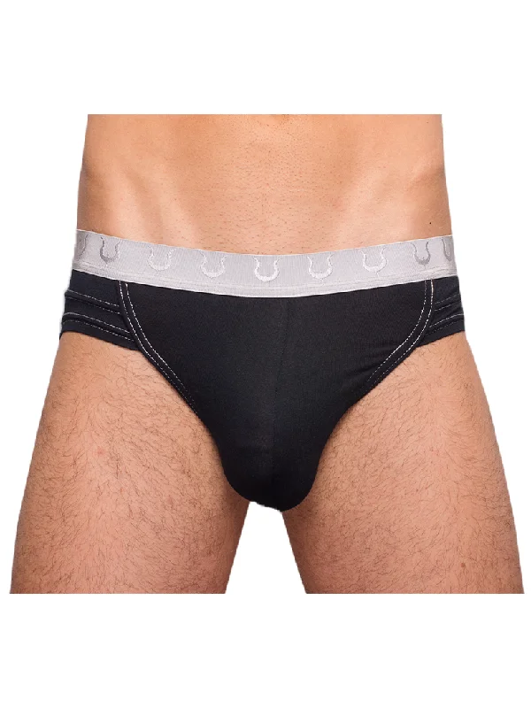 Seamless men's briefs for a smooth look under clothesTartarus Rio Brief